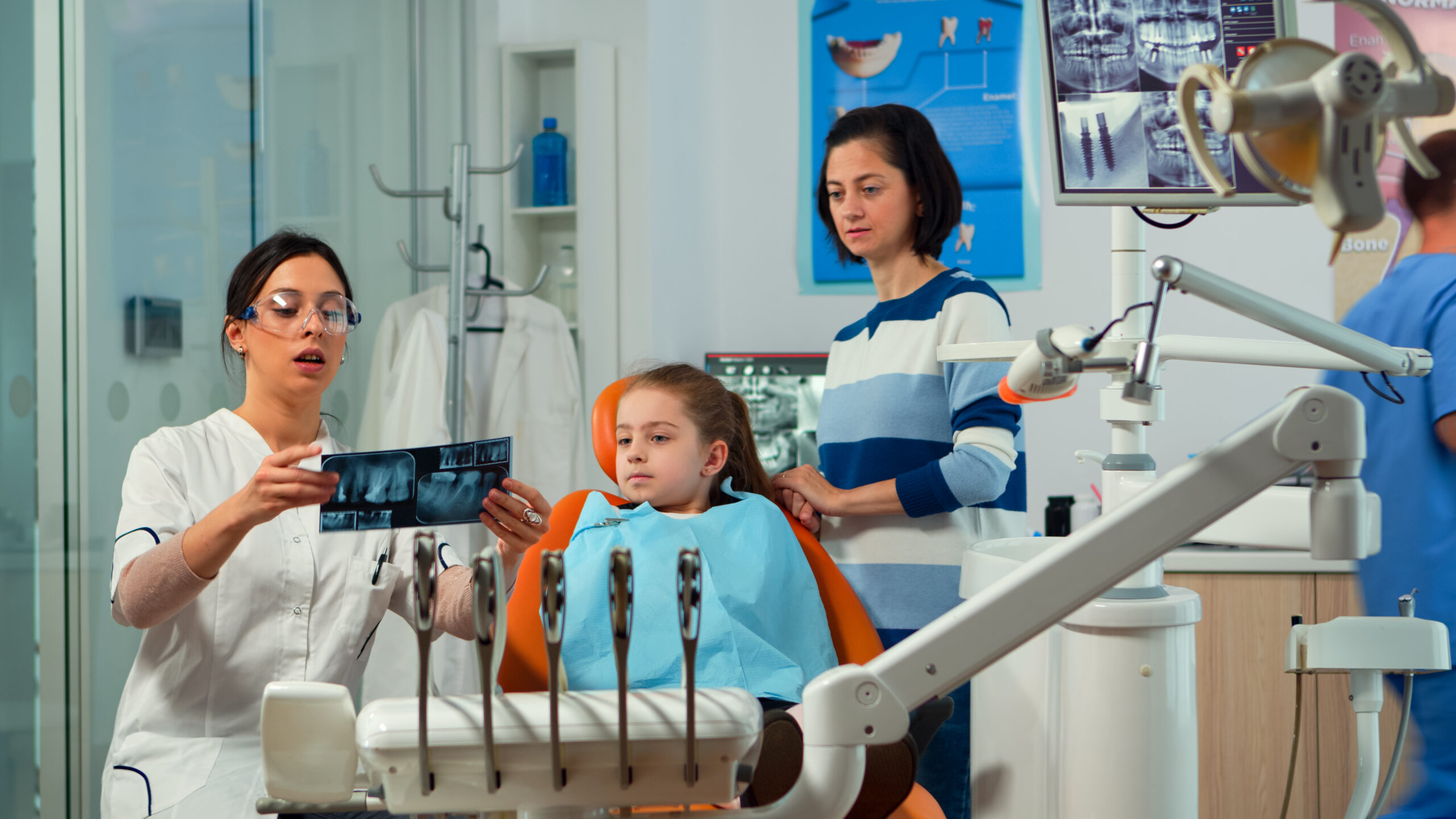 Choosing an Affordable Family Dentist in Lomita