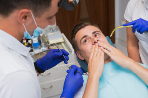 Emergency Broken Tooth Repair in Newport Beach: What to Do Immediately