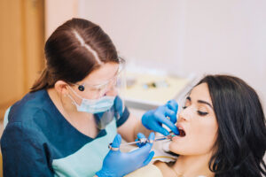 How to Choose the Best Deep-Cleaning Dentist in Newport Beach