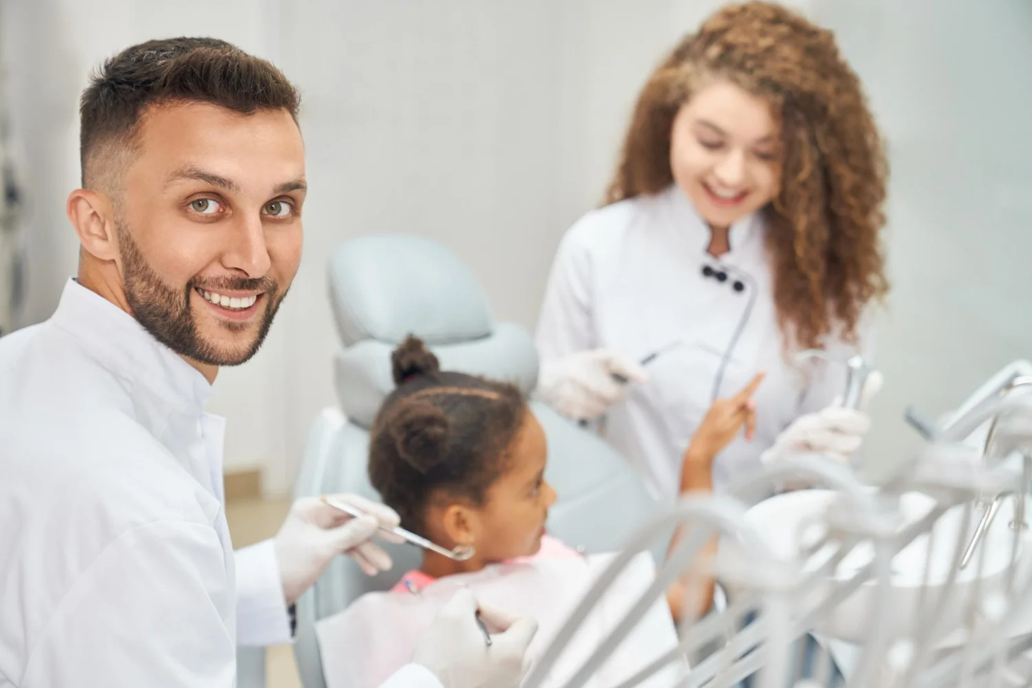 Family Dentist in Newport Beach: Complete Dental Care for All Ages